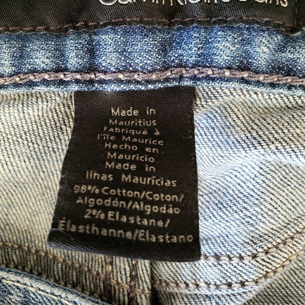 Calvin Klein distressed skinny jeans - Picture 3 of 7